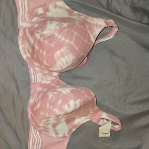 Lane Bryant 46C Tshirt Bra Pink/white Tyedye